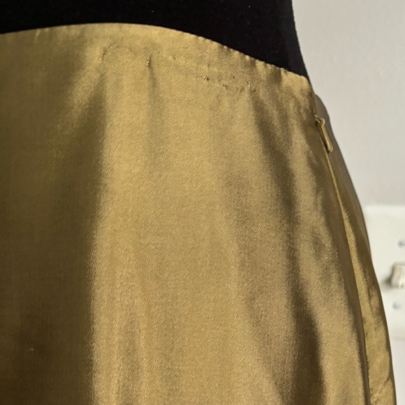 Carmen Marc Valvo collection gold skirt - Picture 3 of 10